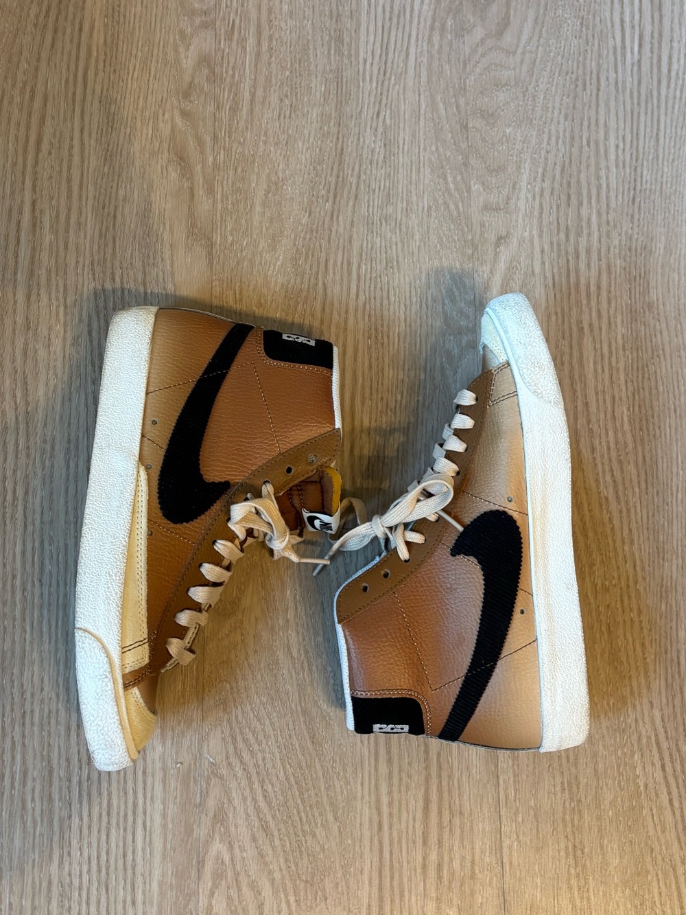 Nike Women’s Size 8 Blazer Mid '77 DO6683-200 Mushroom Ale Brown Sail Black OG
